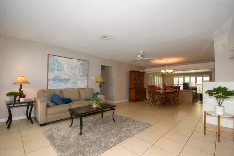 209 N 31st Rd, Hollywood, FL 33021 photo 8