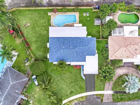 209 N 31st Rd, Hollywood, FL 33021 photo 4
