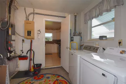 209 N 31st Rd, Hollywood, FL 33021 photo 40