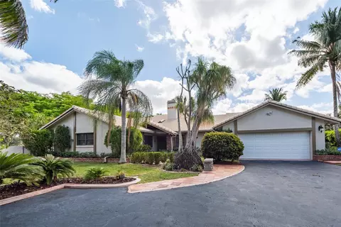 970 SW 93rd Ave, Plantation, FL 33324