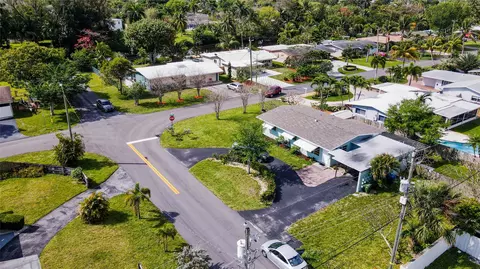 3049 NW 6th Ave, Wilton Manors, FL 33311