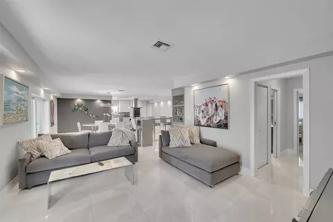 331 SE 5th Ter, Pompano Beach, FL 33060 photo 26