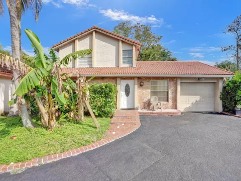 1227 NW 91st Ave, Coral Springs, FL 33071