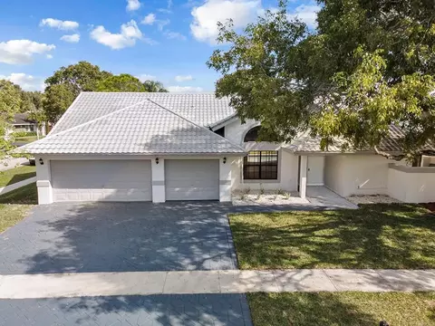 468 SW 169th Ter, Weston, FL 33326