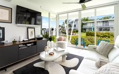 1142 Seminole Dr #A1, Fort Lauderdale, FL 33304