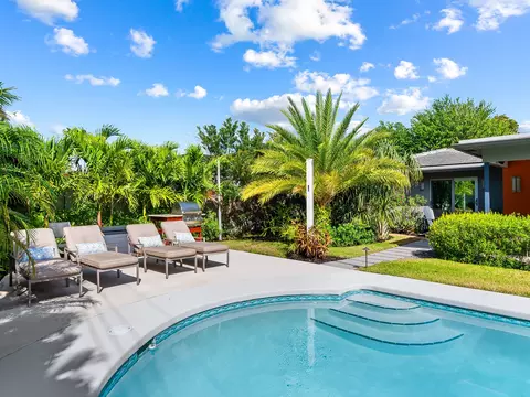2090 NE 54th Ct, Fort Lauderdale, FL 33308