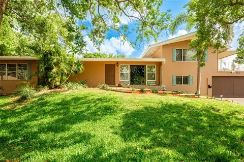 2036 NE 21st Ave, Fort Lauderdale, FL 33305