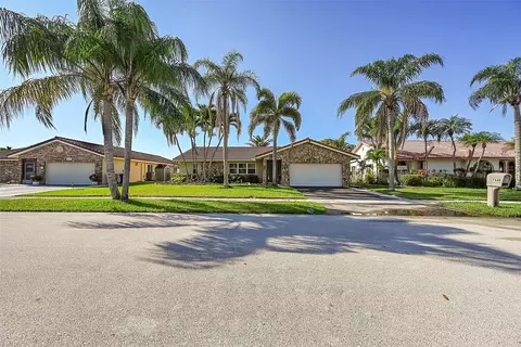7640 NW 23rd St, Margate, FL 33063