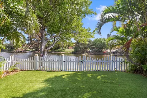 504 NW 47th St, Pompano Beach, FL 33064
