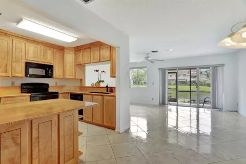 2274 Discovery Cir #2274, Deerfield Beach, FL 33442