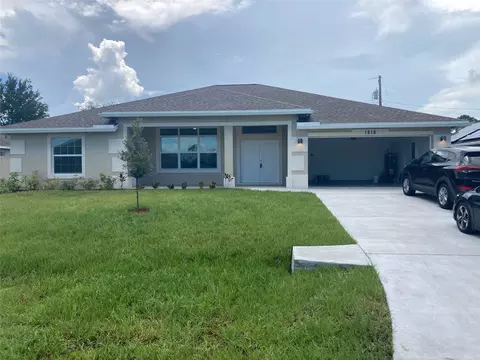 1050 SW Consolata Ave, Port Saint Lucie, FL 34953