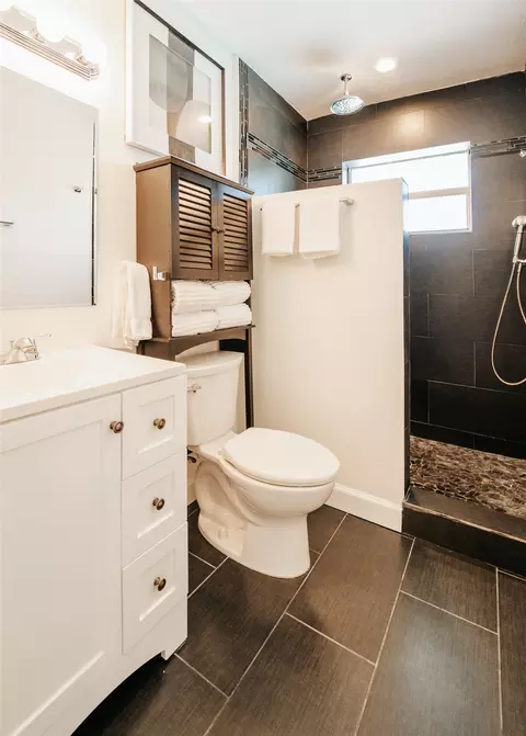 260 SE 3rd Ave, Pompano Beach, FL 33060 photo 25