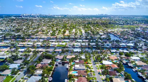 260 SE 3rd Ave, Pompano Beach, FL 33060 photo 60