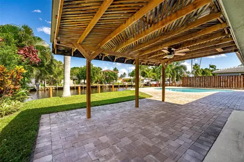 260 SE 3rd Ave, Pompano Beach, FL 33060 photo 41