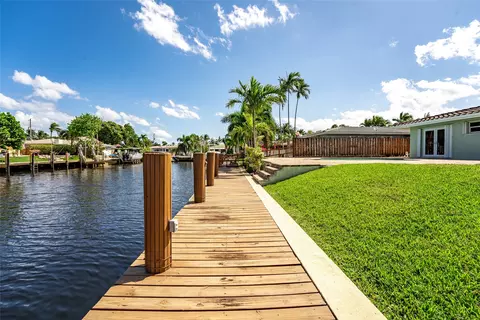 260 SE 3rd Ave, Pompano Beach, FL 33060 photo 38