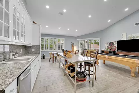 5790 Coach House Cir #H, Boca Raton, FL 33486