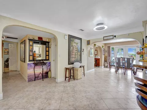 717 E River Dr, Margate, FL 33063 photo 14
