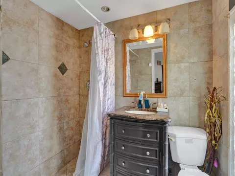 717 E River Dr, Margate, FL 33063 photo 27