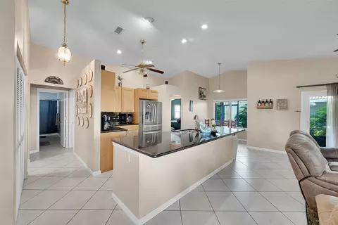 5480 Pine Ct, Coral Springs, FL 33067 photo 14