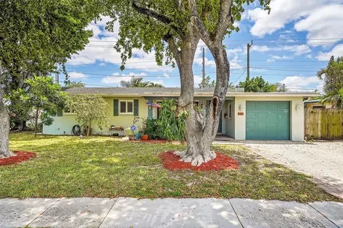 414 SW 14th Ct, Pompano Beach, FL 33060