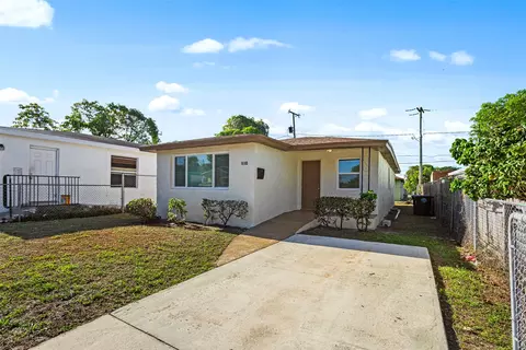 1032 18th St, West Palm Beach, FL 33407