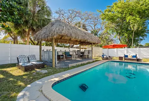 17 NW 45th Ave, Plantation, FL 33317