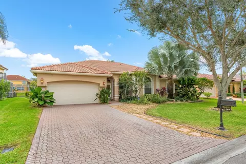 10302 NW 54th Pl, Coral Springs, FL 33076