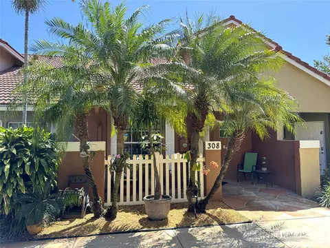 308 SE 23rd Ave, Boynton Beach, FL 33435
