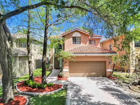 1147 NW 97th Dr, Coral Springs, FL 33071