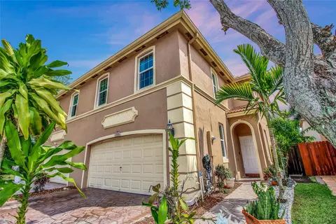 3558 Asperwood Cir #3558, Coconut Creek, FL 33073