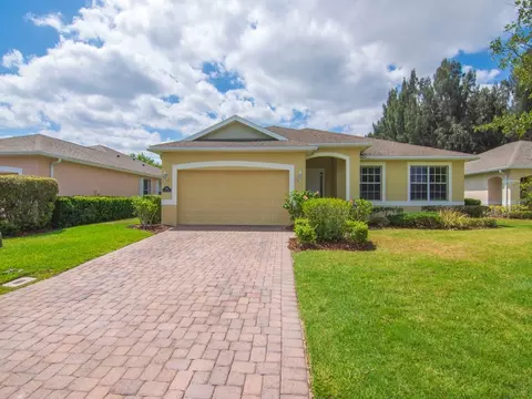 3105 Ashford Sq, Vero Beach, FL 32966