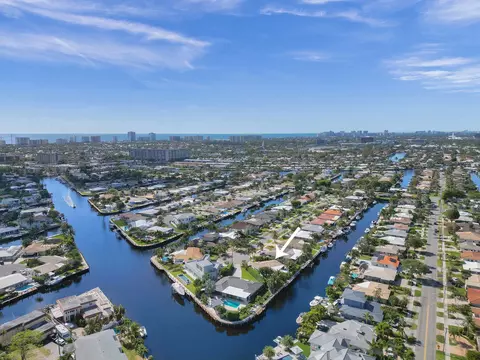 391 SE 7th Ave, Pompano Beach, FL 33060 photo 1