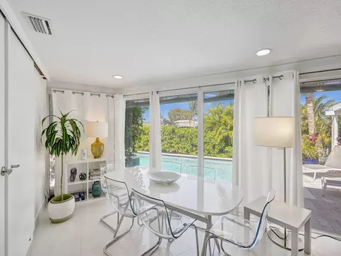 391 SE 7th Ave, Pompano Beach, FL 33060 photo 12