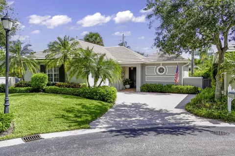 2136 Sea Mist Ct, Vero Beach, FL 32963