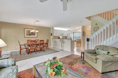 4937 W Lakes Dr #4937, Deerfield Beach, FL 33442