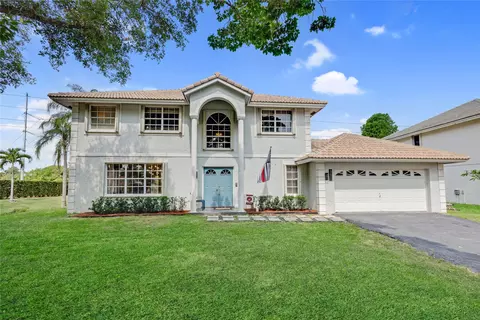 881 Amherst Ave, Davie, FL 33325