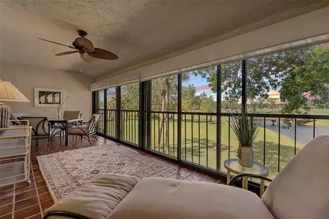 8210 E Casa Del Lago #E, Boca Raton, FL 33433