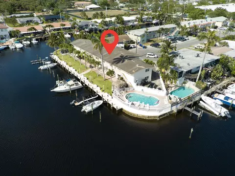 1780 SE 4th St #3, Pompano Beach, FL 33060
