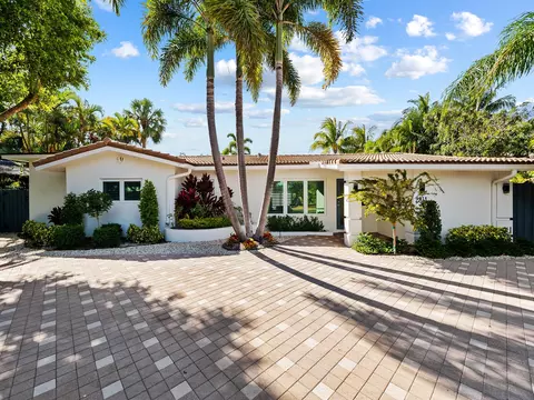2841 NE 14th Ave, Wilton Manors, FL 33334