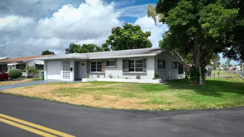 4800 NW 44th Ave, Tamarac, FL 33319