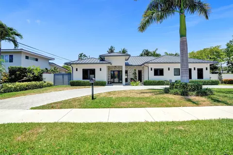 2525 Bayview Dr, Fort Lauderdale, FL 33305