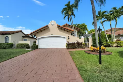 5200 Casa Real Dr, Delray Beach, FL 33484