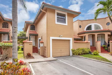 8983 W Sunrise Blvd, Plantation, FL 33322
