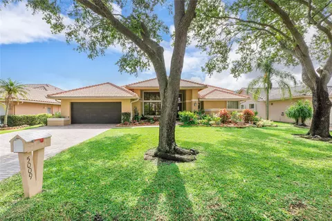 5009 NW 103rd Ave, Coral Springs, FL 33076