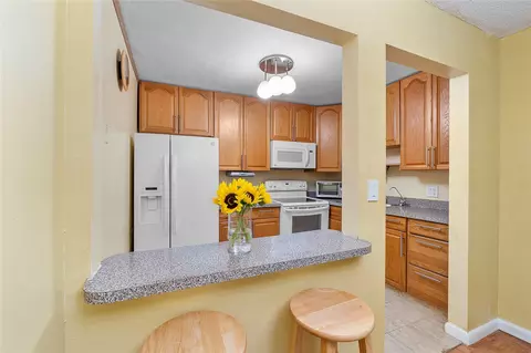 4106 NW 88th Ave #2, Coral Springs, FL 33065