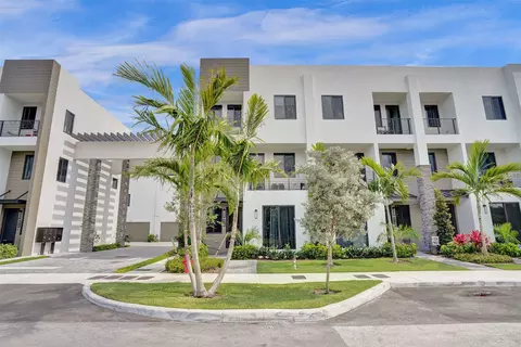 416 SE 12th Ct, Fort Lauderdale, FL 33316