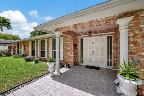 101 SW 63rd Ave, Plantation, FL 33317