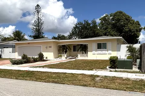 1521 N 73rd Ave, Hollywood, FL 33024