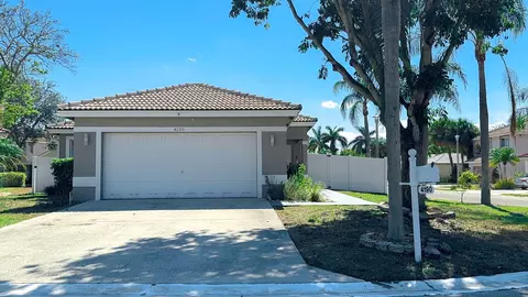4190 NW 62nd Dr, Coconut Creek, FL 33073