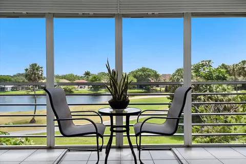 821 Cypress Blvd #311, Pompano Beach, FL 33069